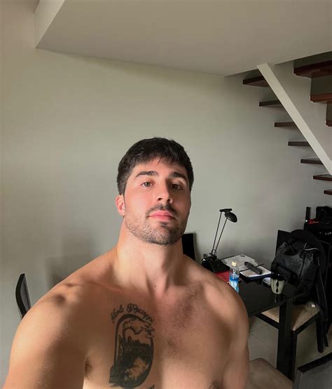Nico Locco (@akoposinico) • Instagram photos and videos.